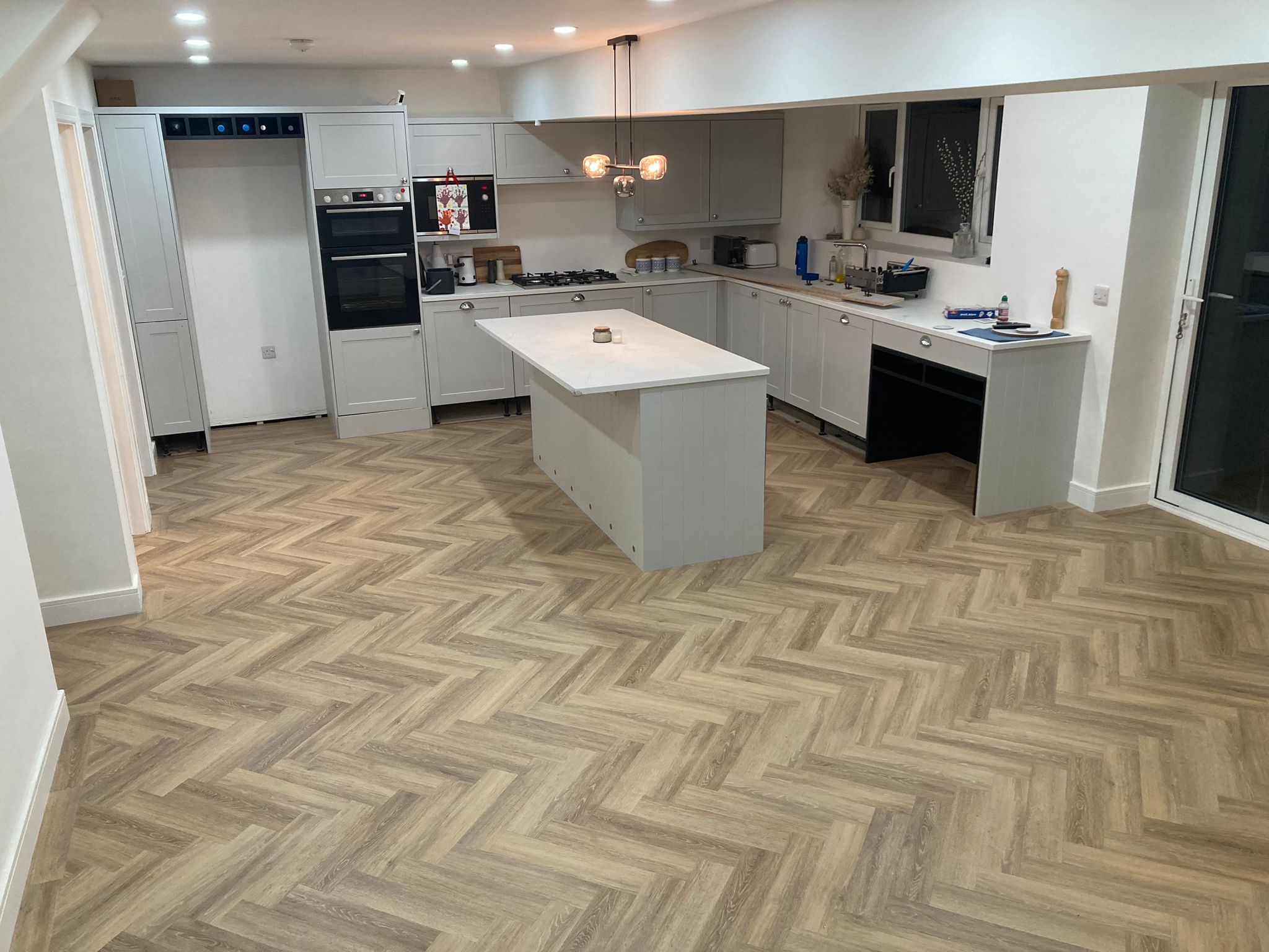 Bespoke kitchen joinery and fitting in Cardiff
