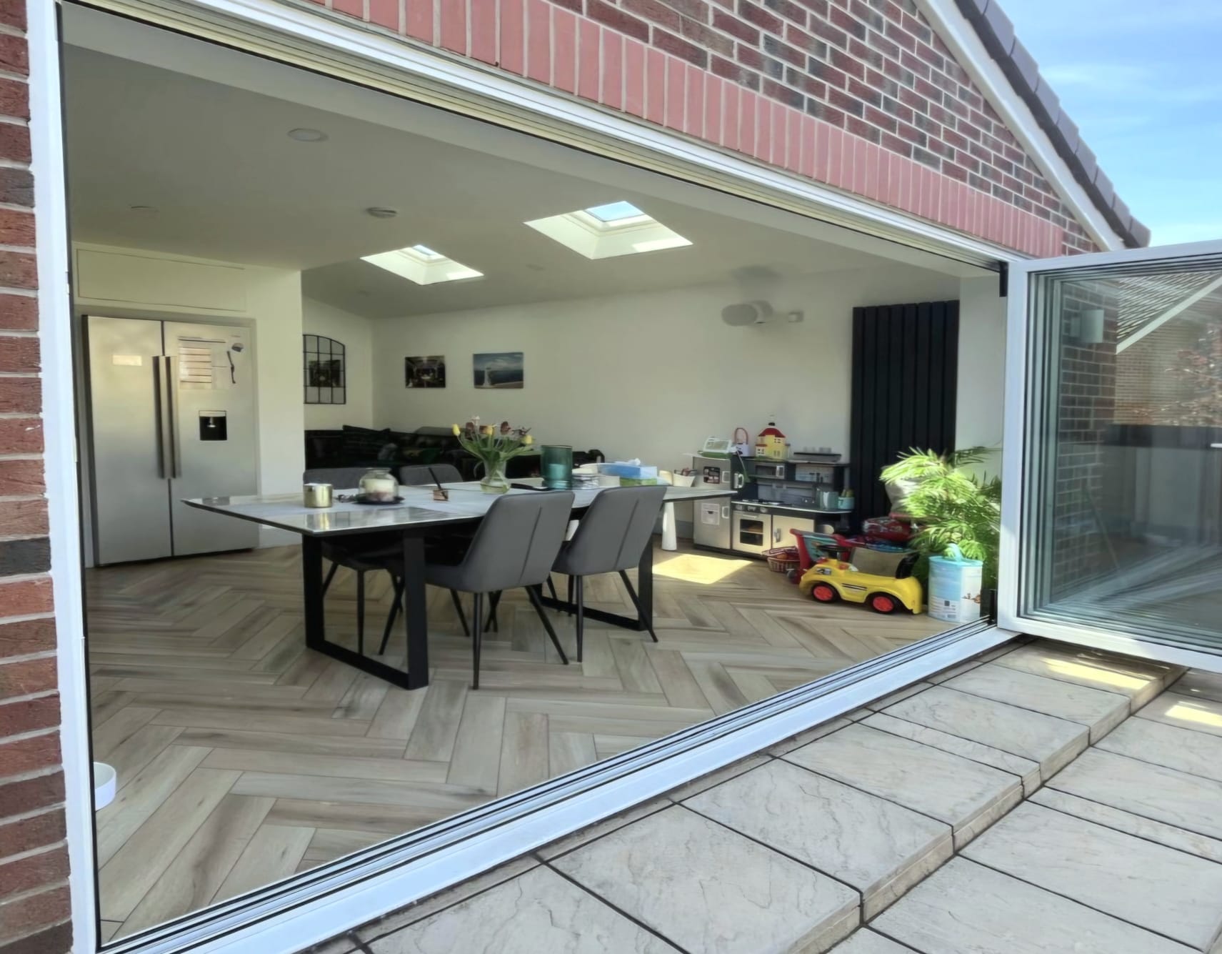 Kitchen carpentry and joinery work in Cardiff
